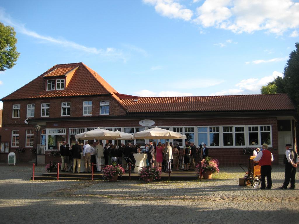 Hotel Hafen Hitzacker - Elbe Экстерьер фото