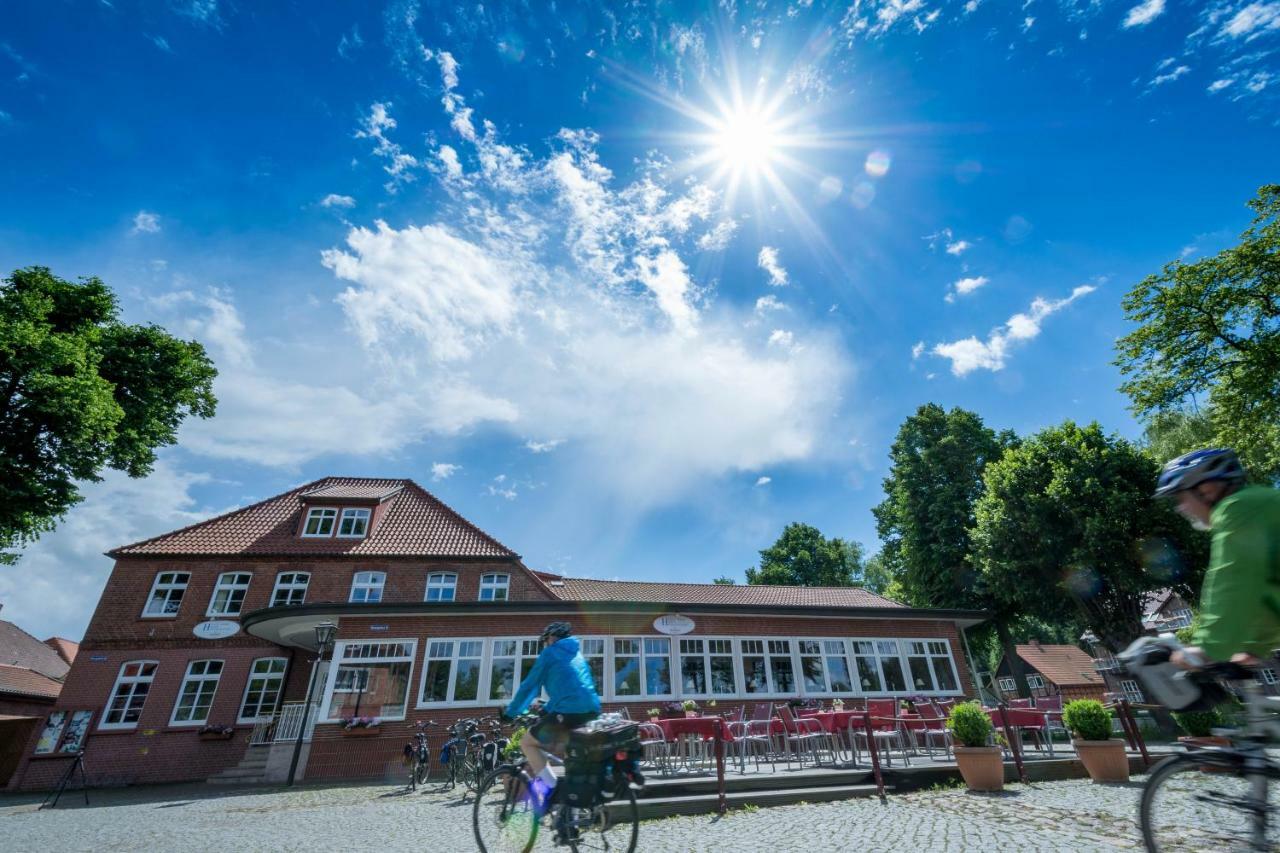 Hotel Hafen Hitzacker - Elbe Экстерьер фото